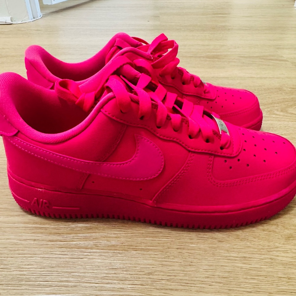 Nike Air Force 1 '07 Fireberry Pink Leather DD8959-600 Sneaker 2023